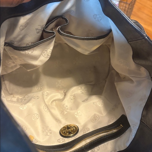 Tory Burch Black Leather Women's Bag - Picture 5 of 7